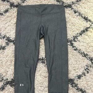 Under armor capris